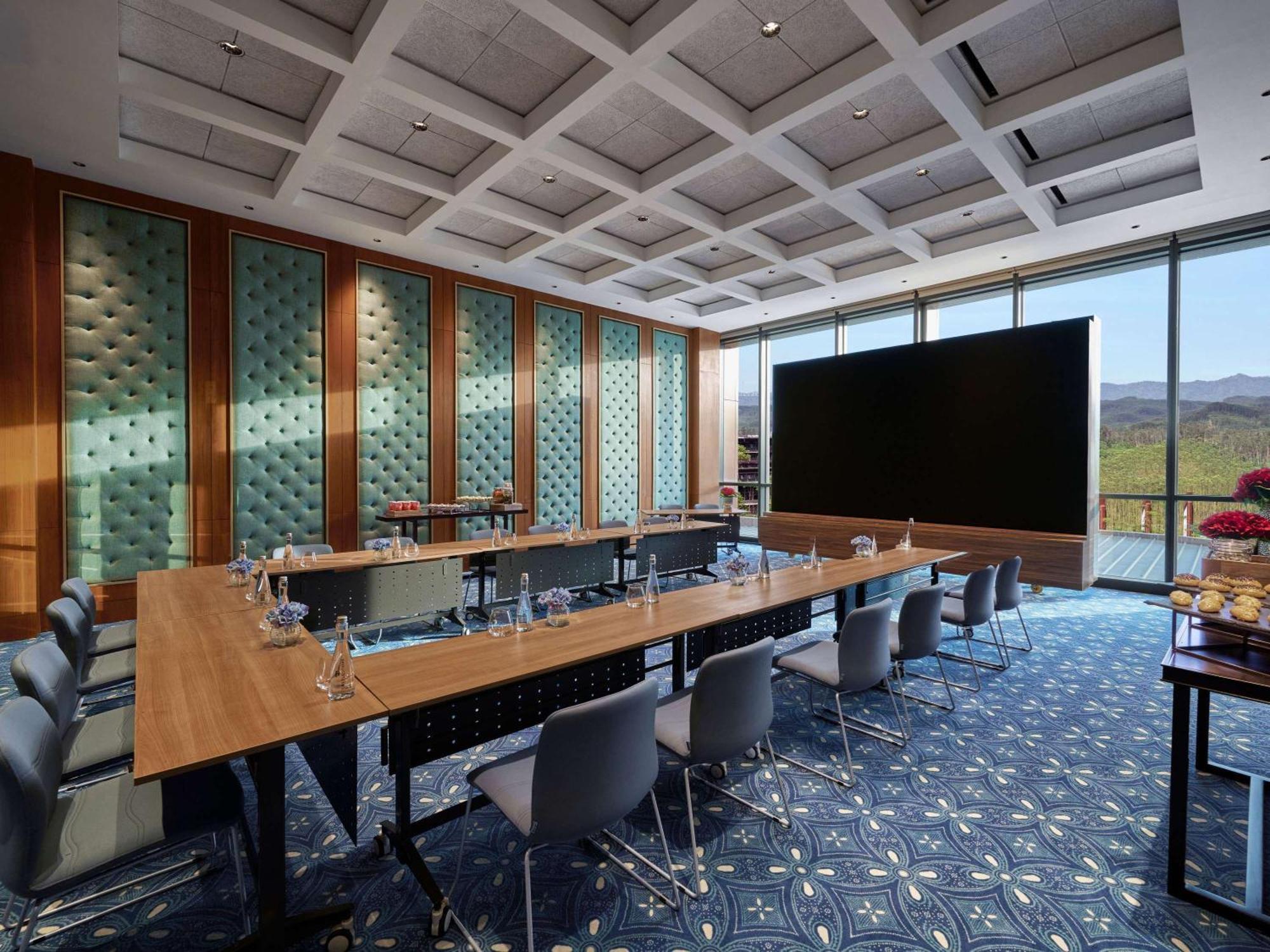 Swissotel Nusantara Penajam Exteriér fotografie